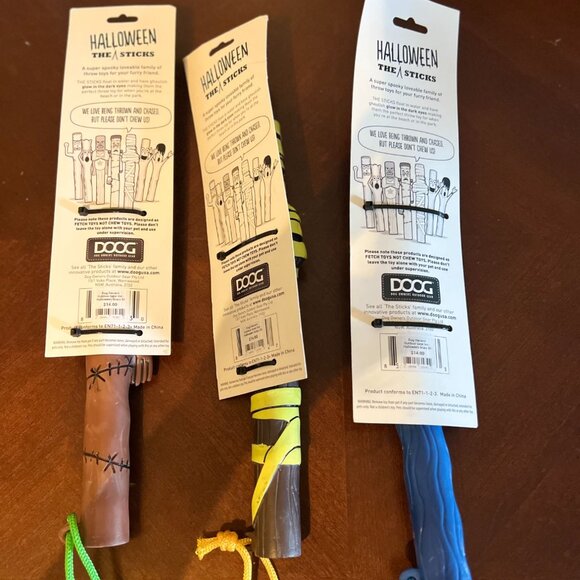Set Of 3 Dog Fetch Toys Halloween Tree‎ Sticks Frank Mummy & Captain Fangtastick - Picture 4 of 5